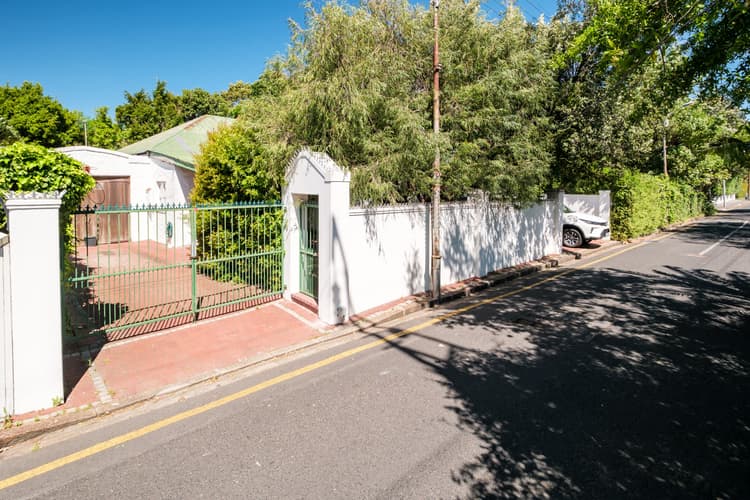 Main property image