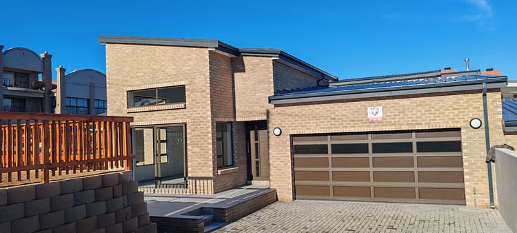 Main property image
