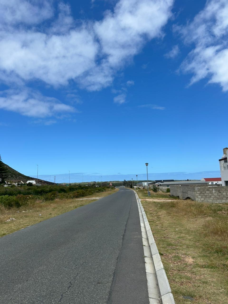 Image 4 of 6