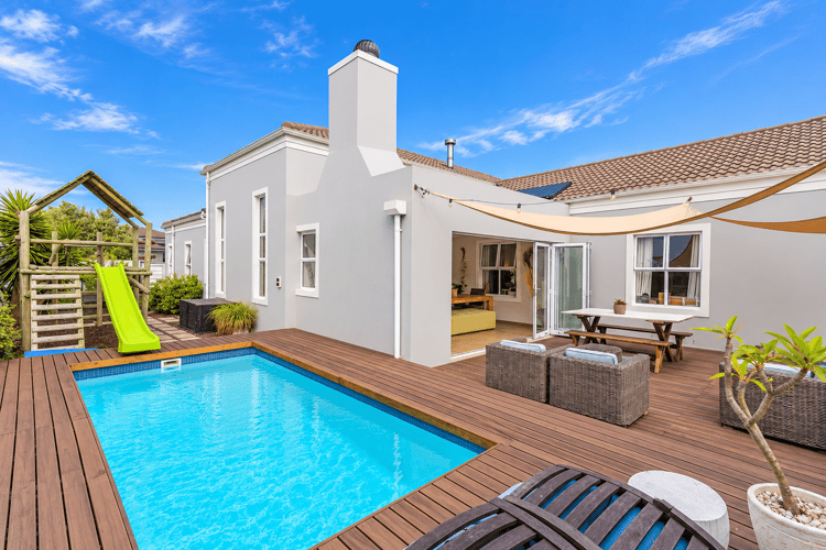 Main property image