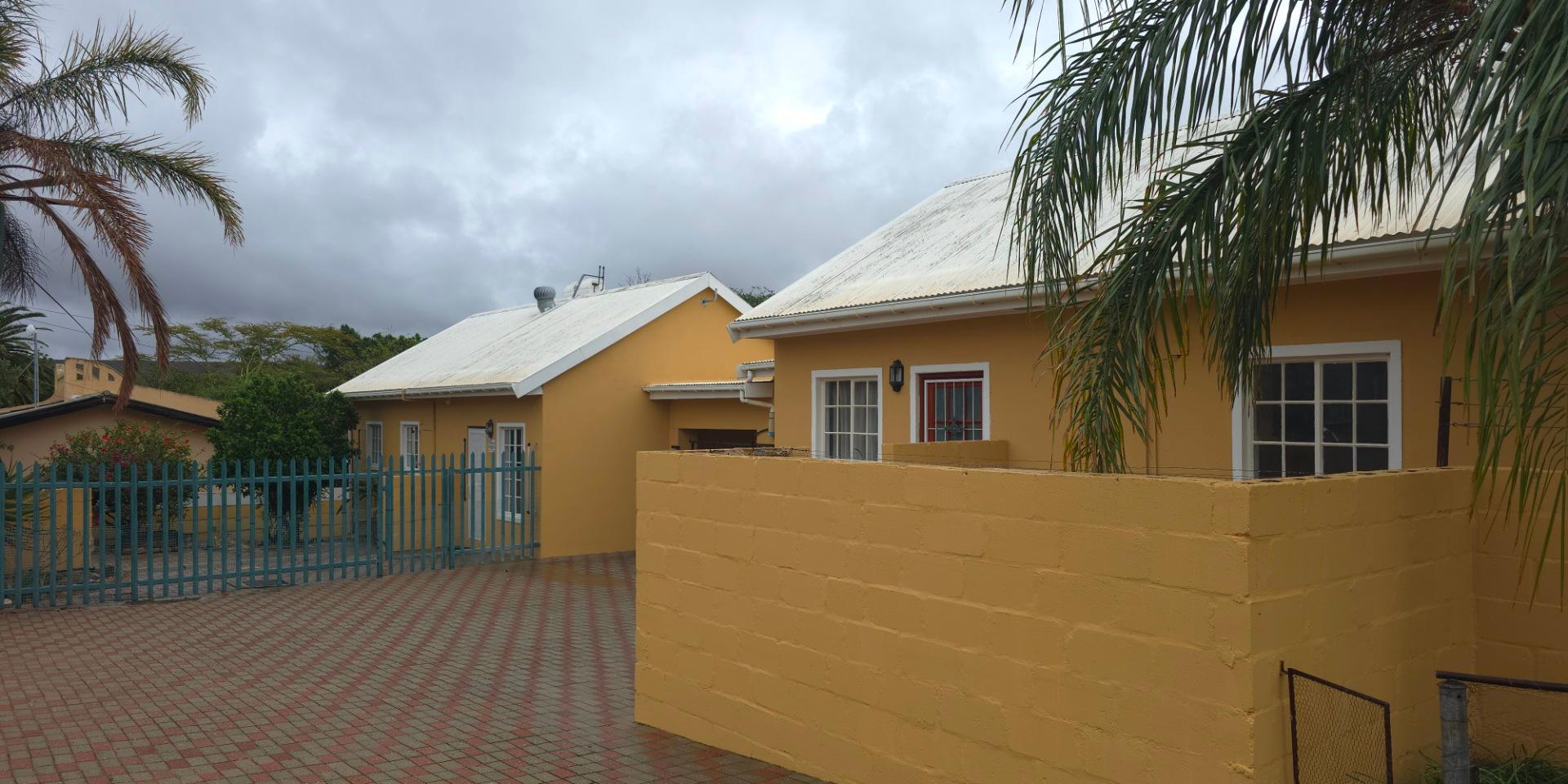 Image 2 of 6