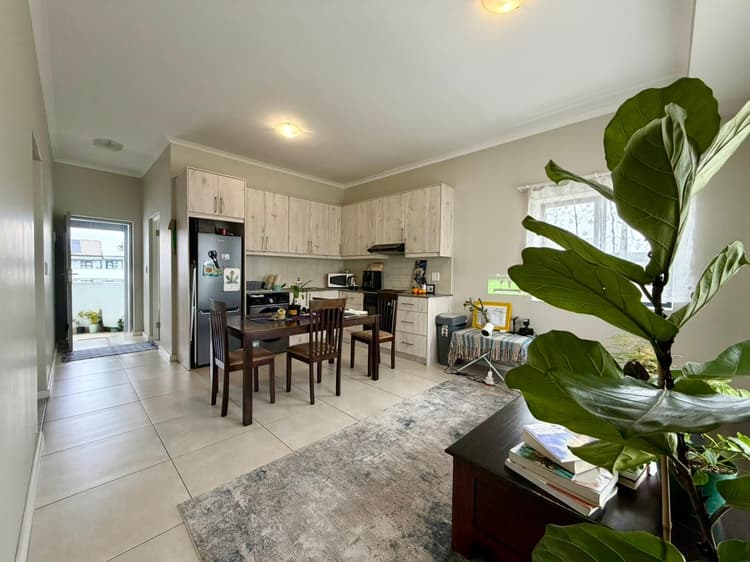 Main property image