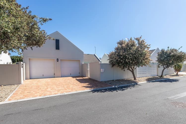 Main property image