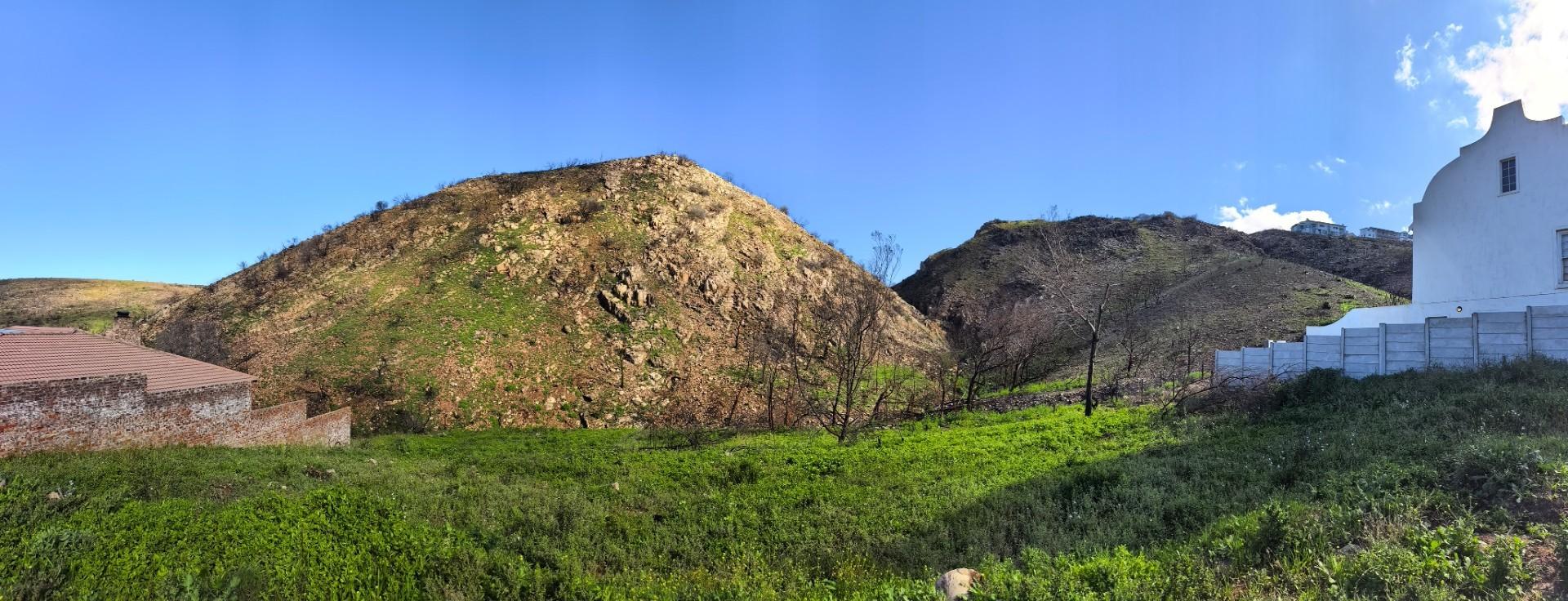 Image 2 of 6