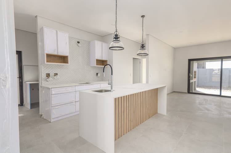 Main property image