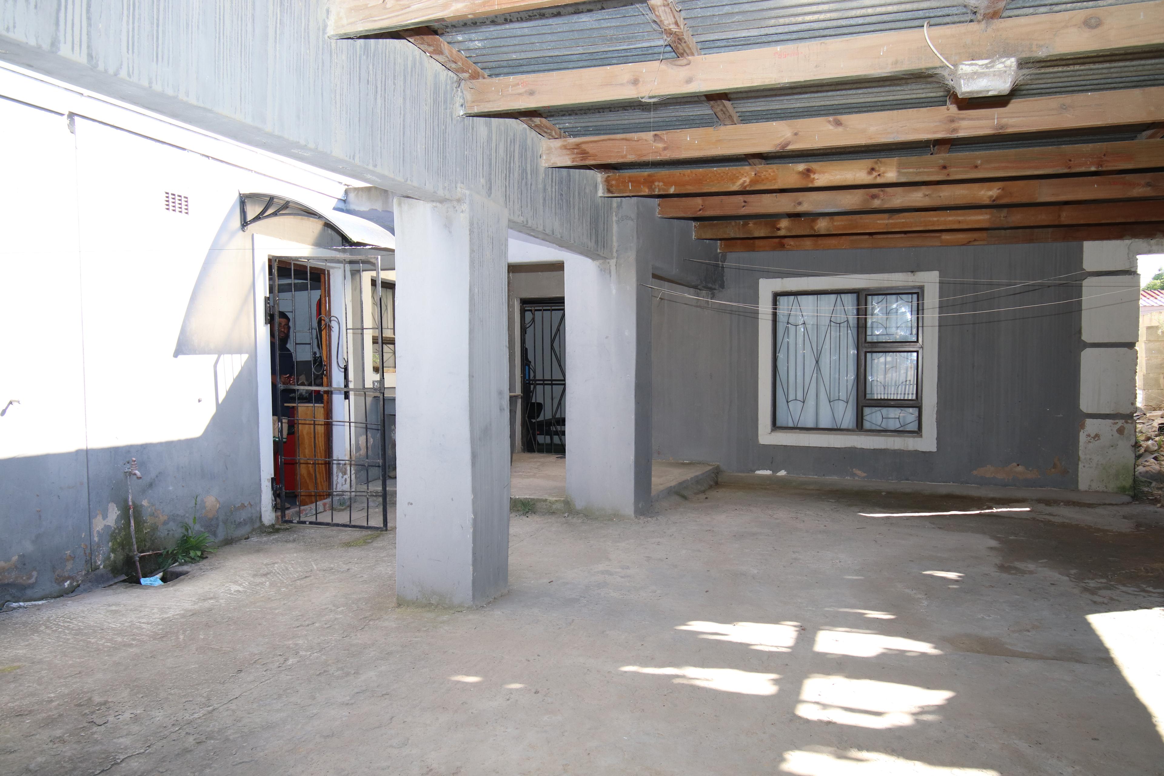 Image 5 of 6