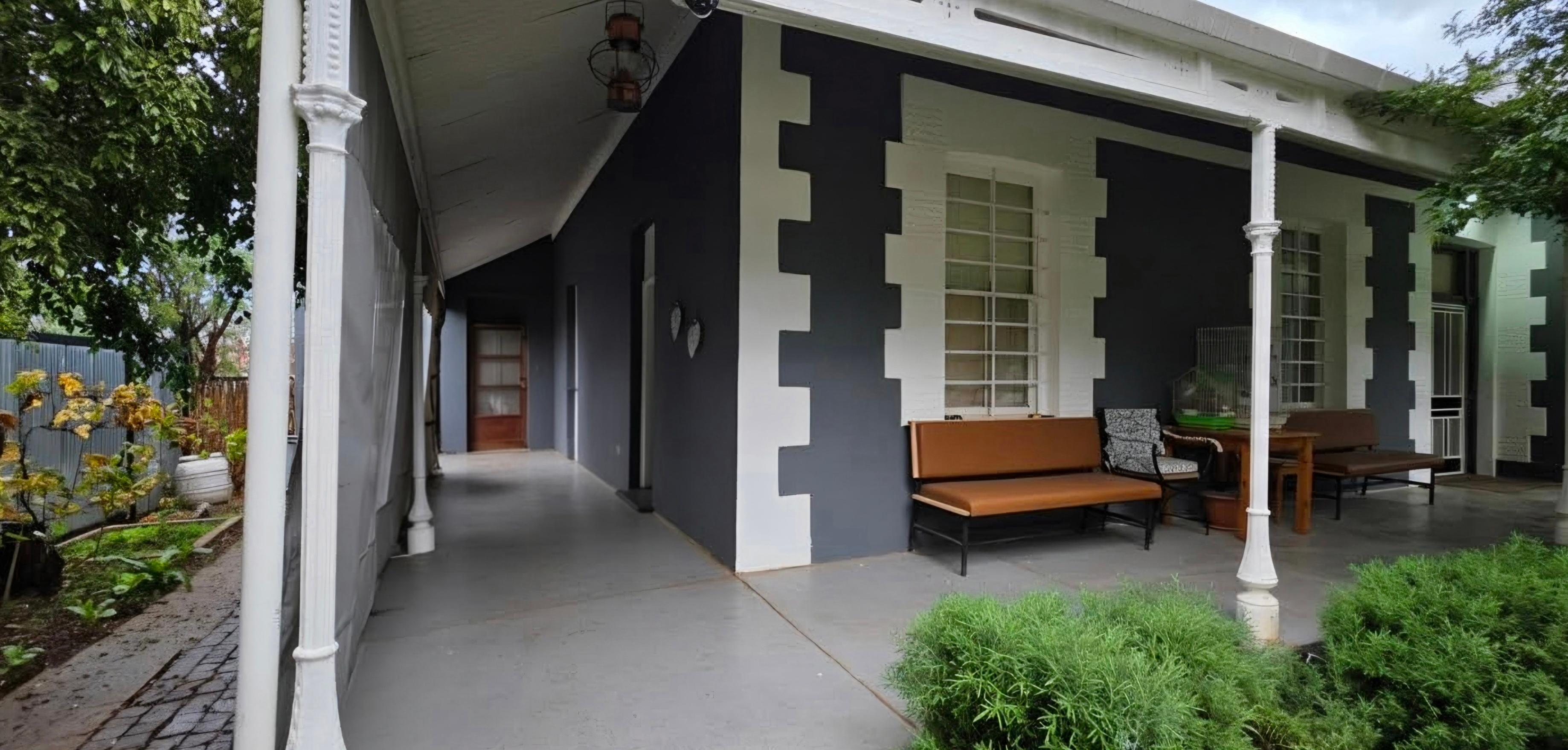 Image 5 of 6