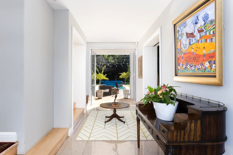 Main property image