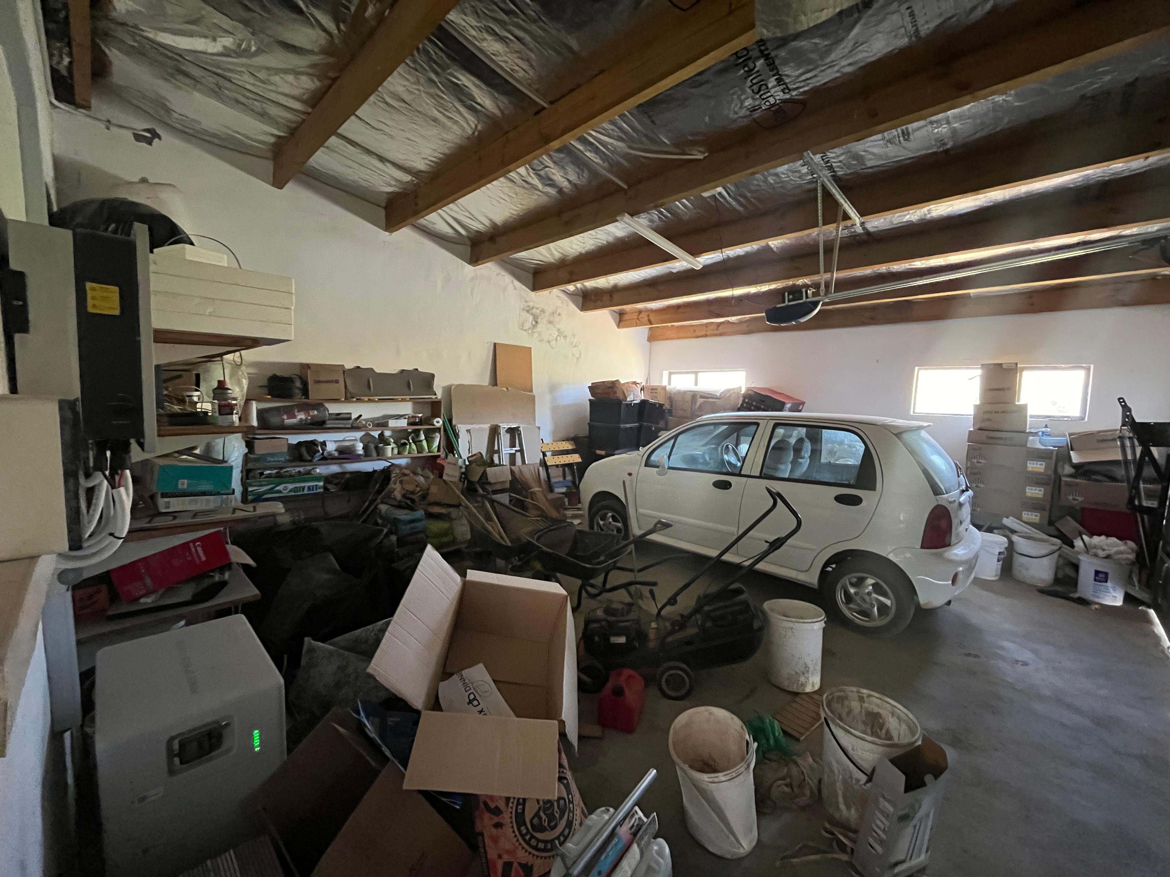 Image 4 of 6