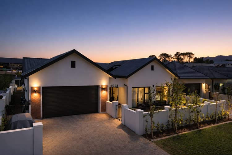 Main property image