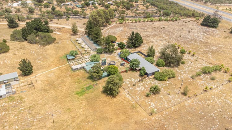 Main property image