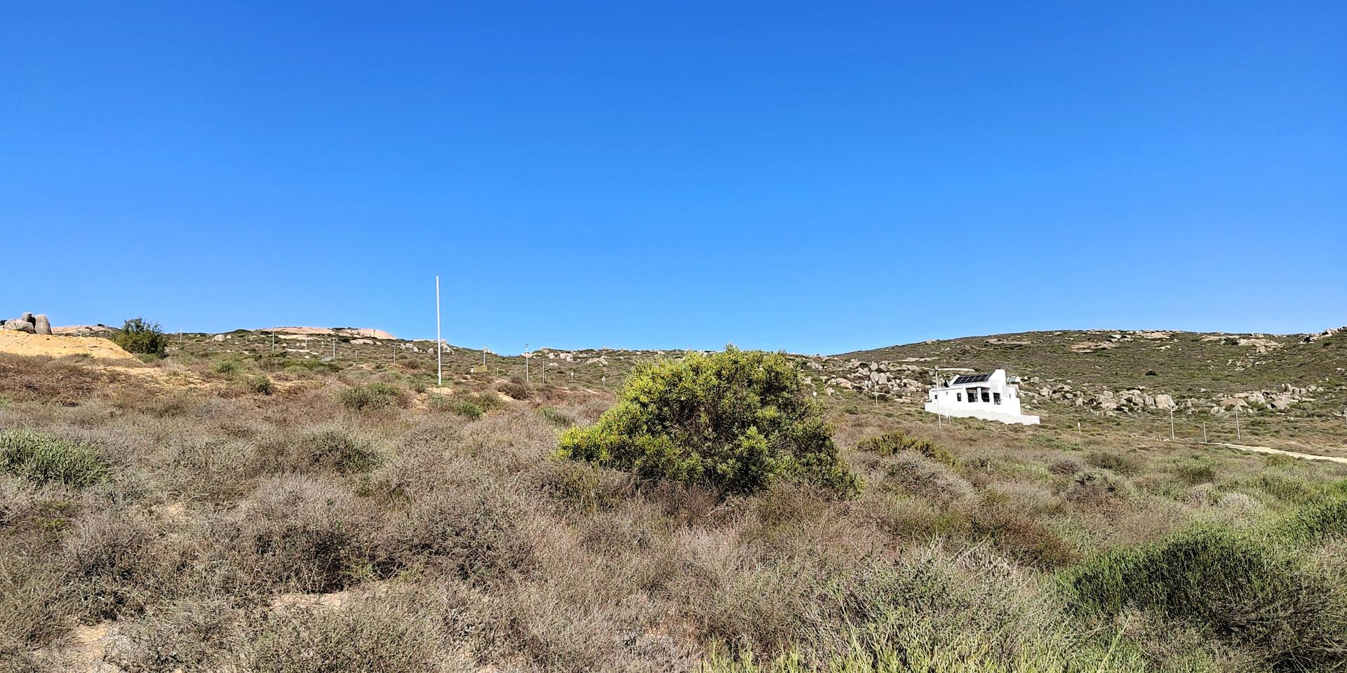 Image 2 of 6