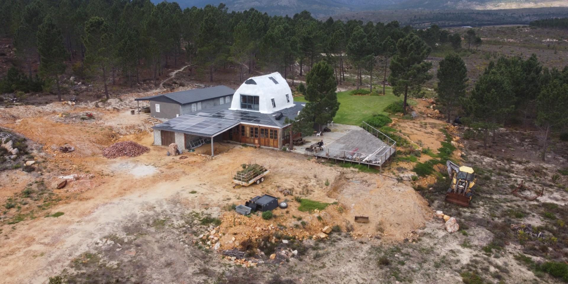 Image 3 of 6