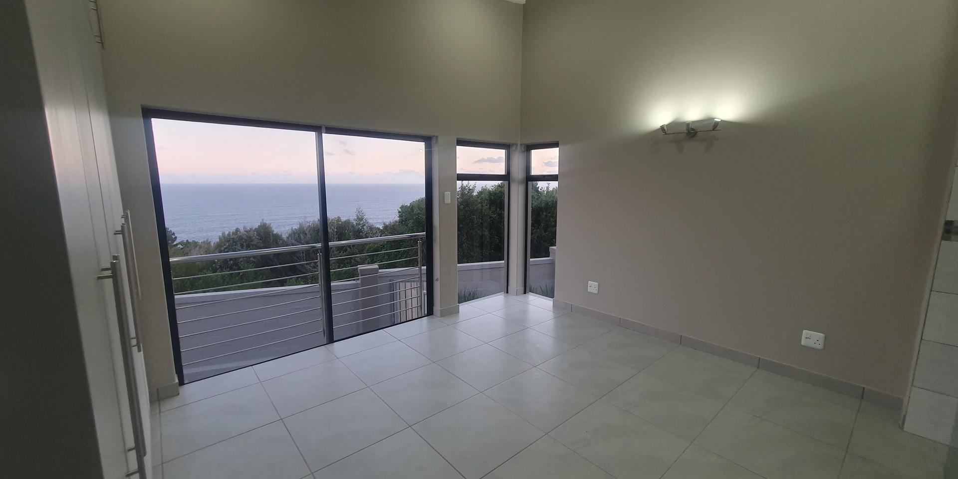 Image 2 of 6