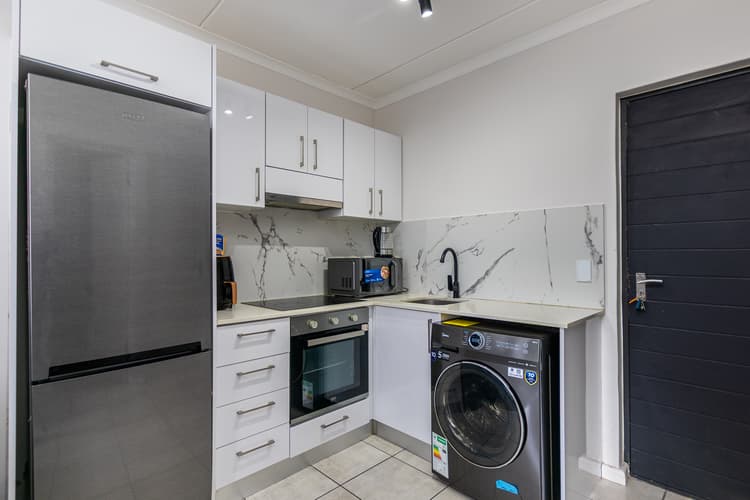 Main property image