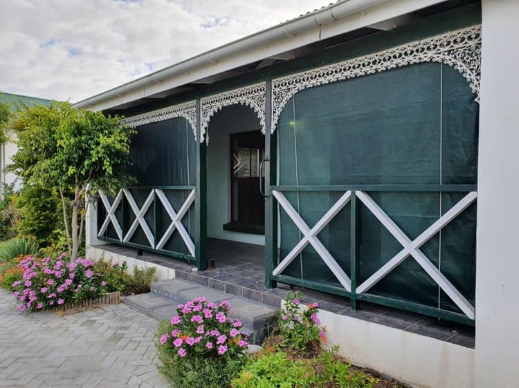 Main property image