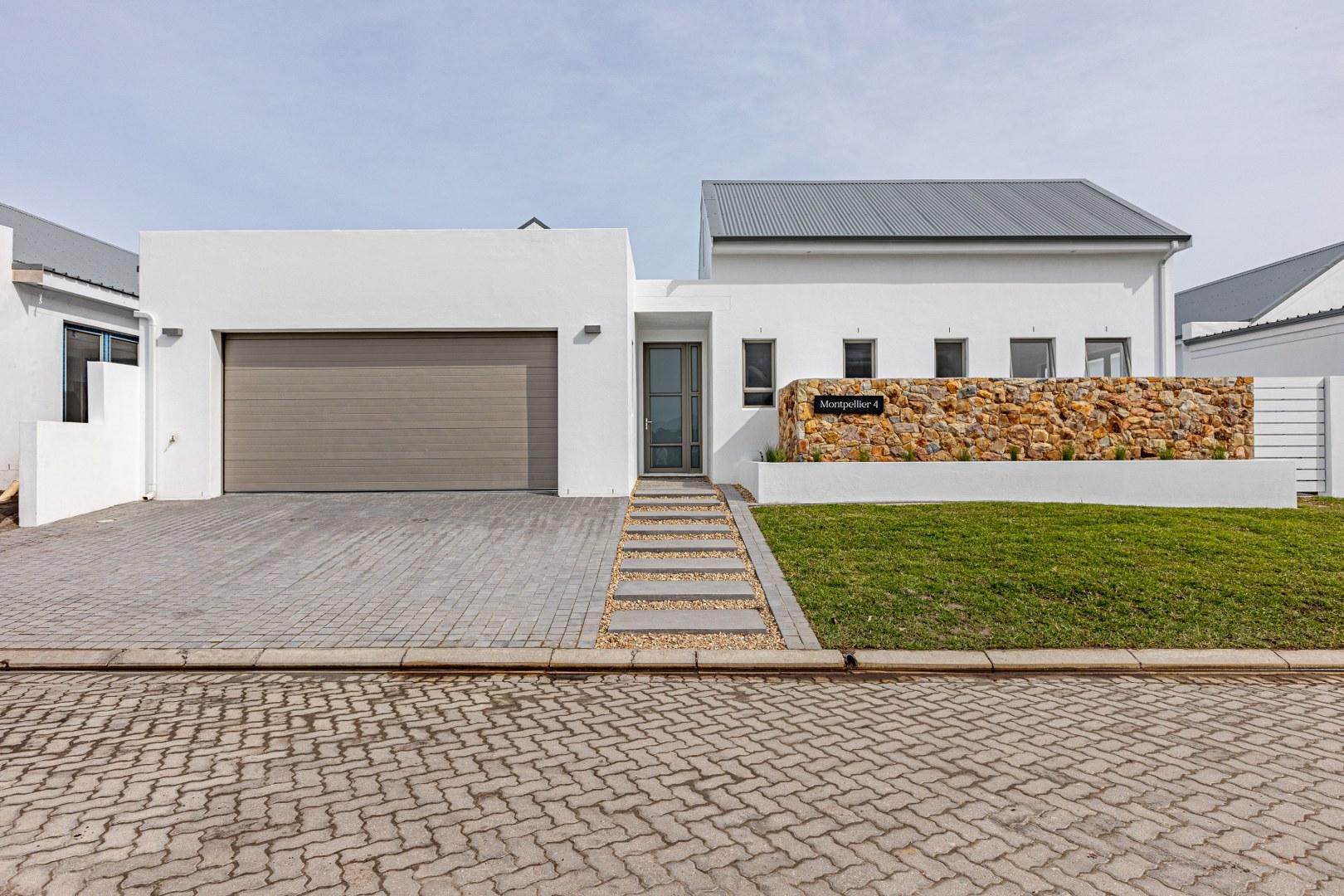 Image 2 of 6