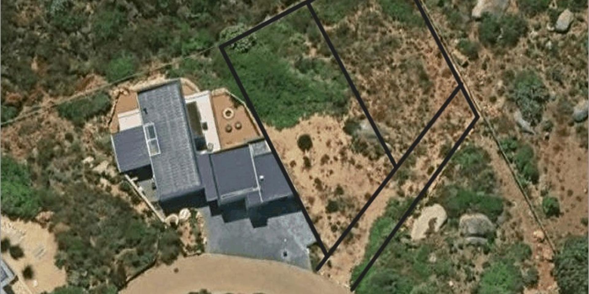 Image 2 of 6