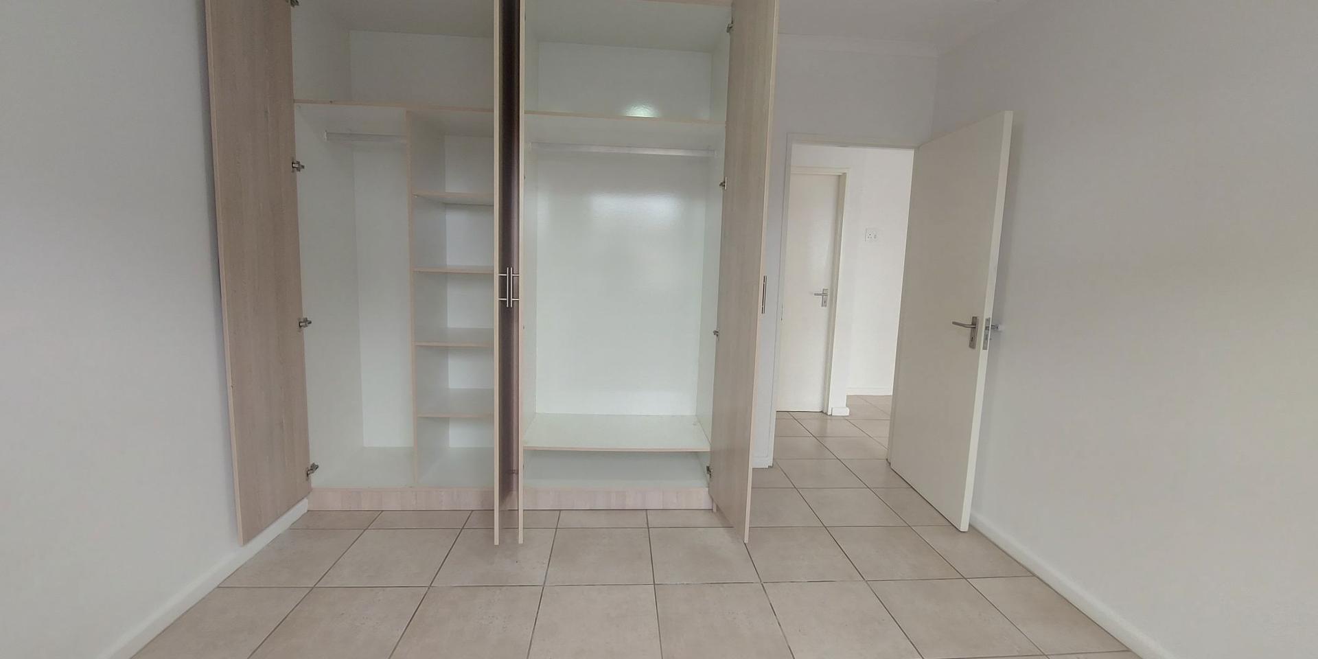 Image 5 of 6