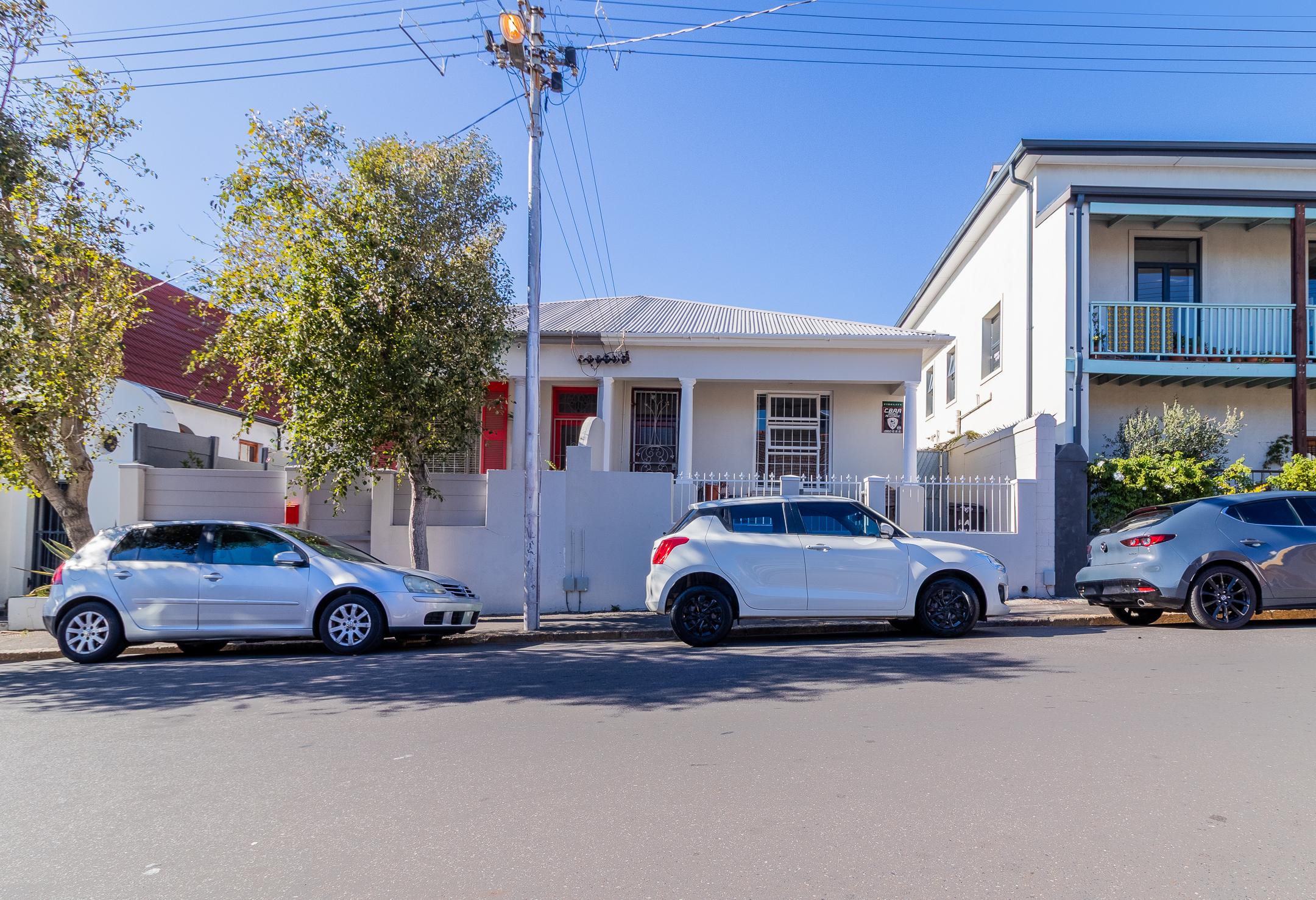 Image 1 of 6