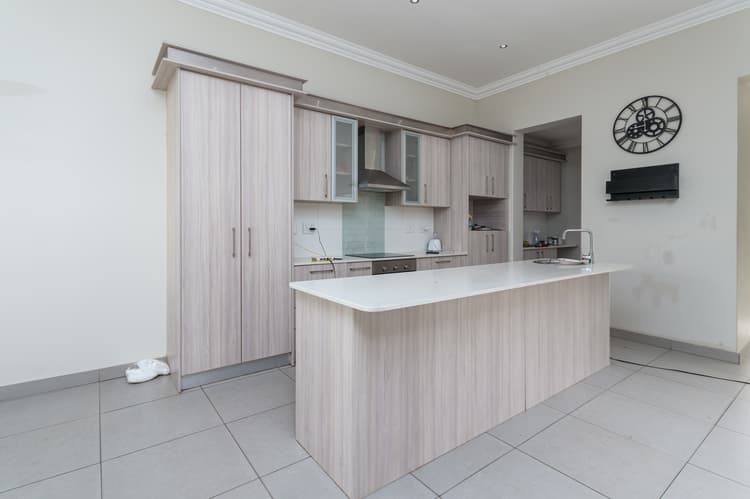 Main property image