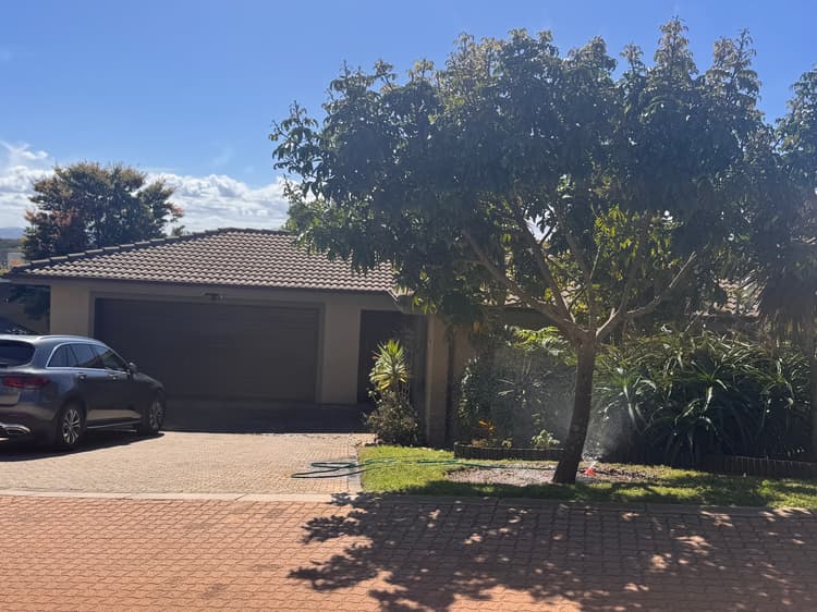 Main property image