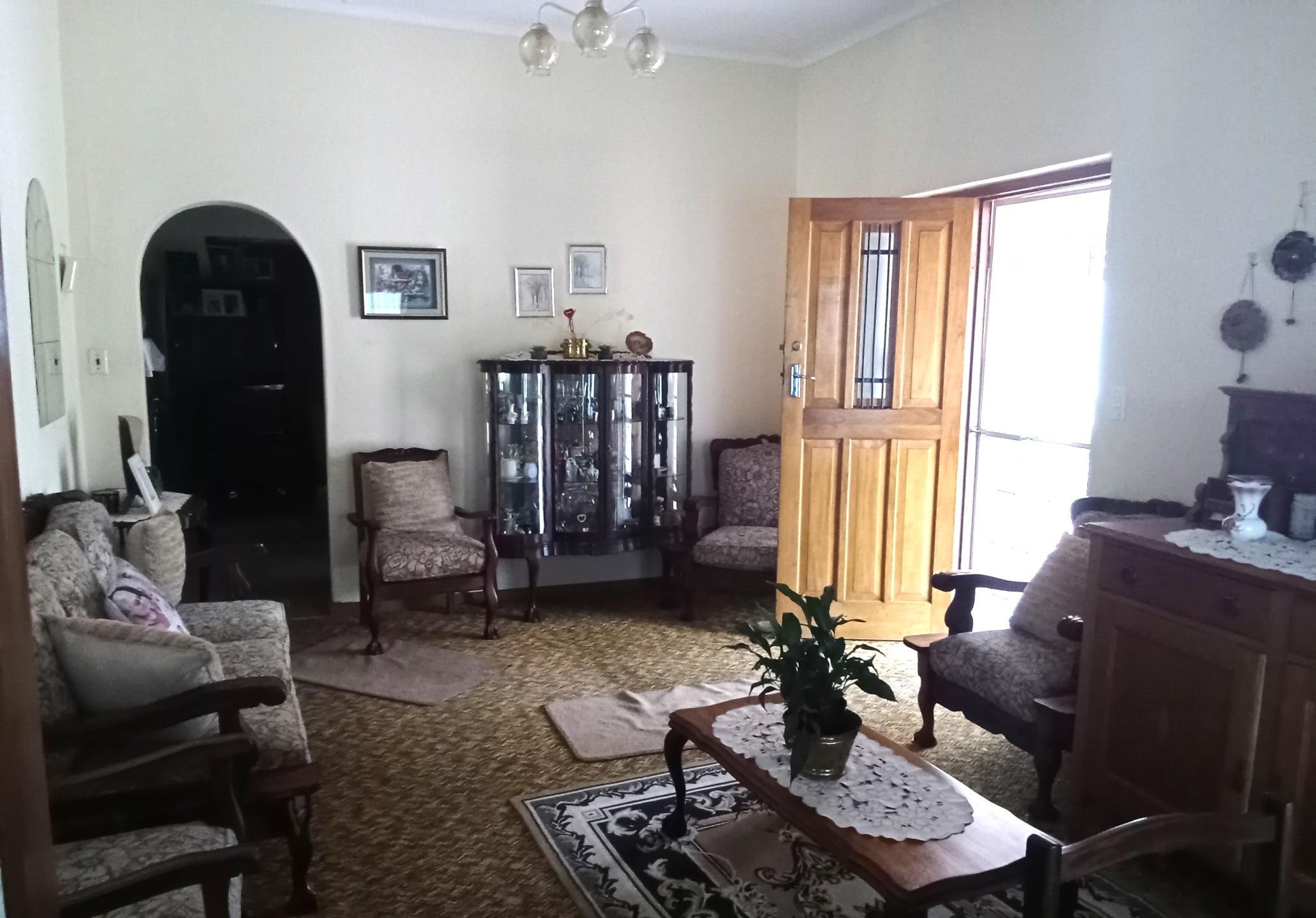 Image 3 of 6