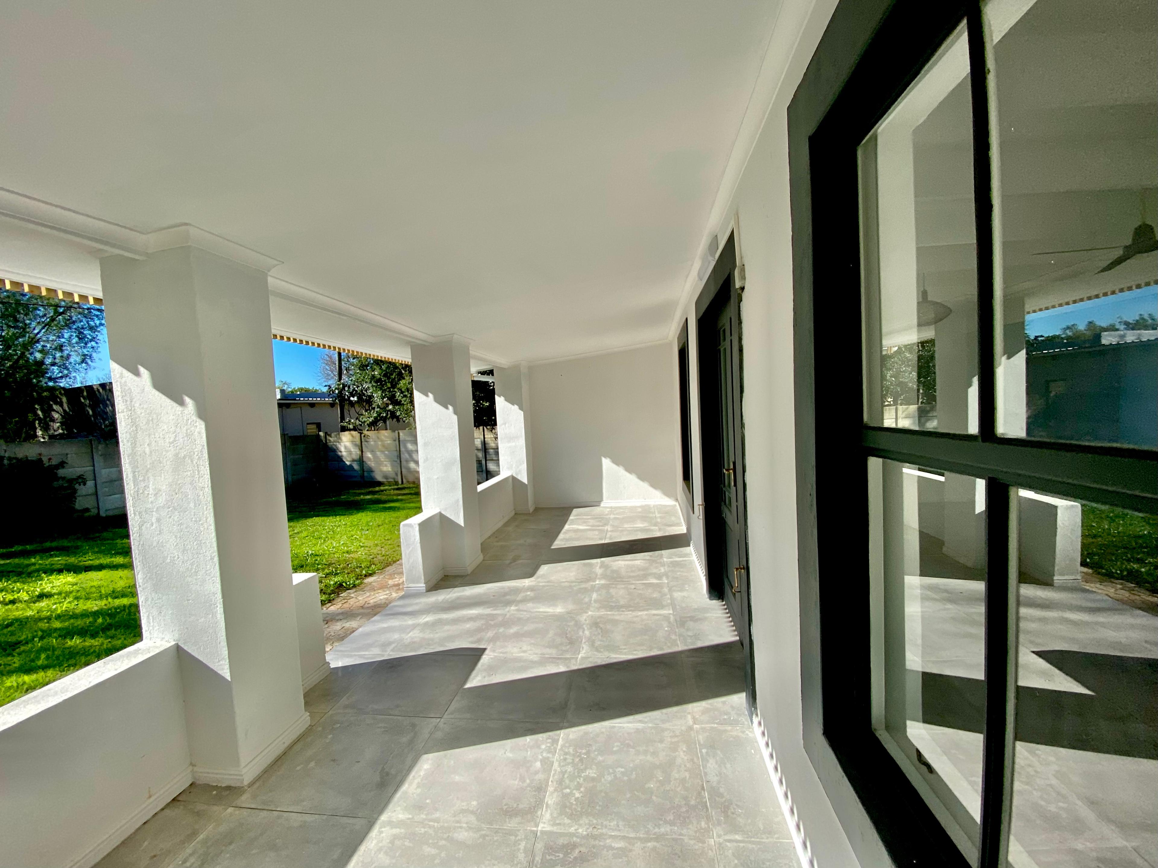 Image 5 of 6