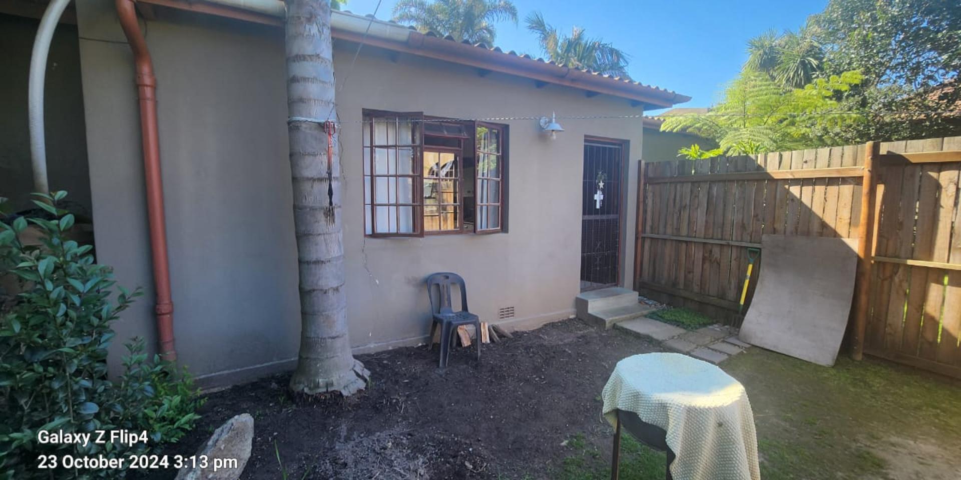 Image 3 of 6