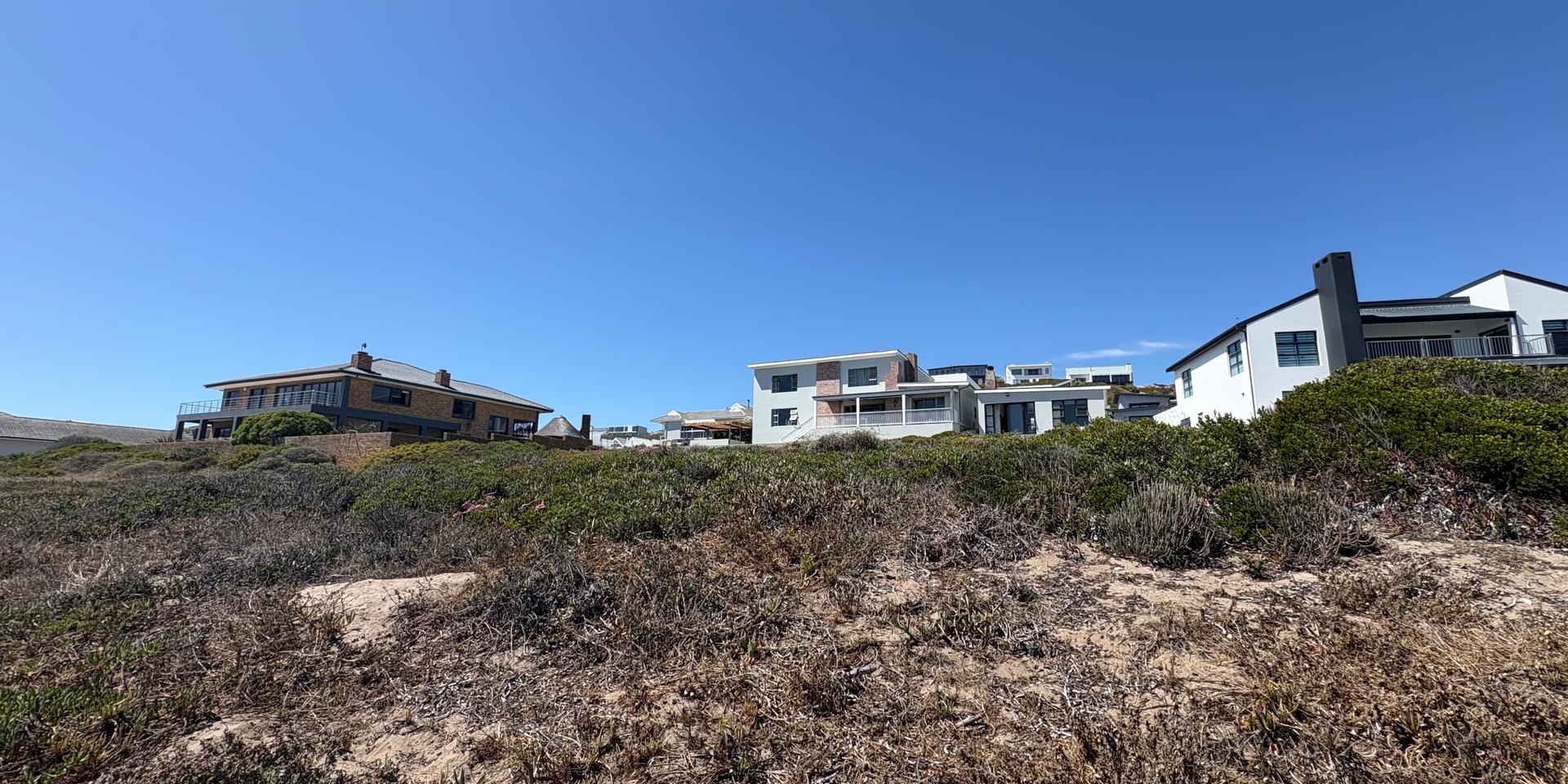 Image 2 of 6