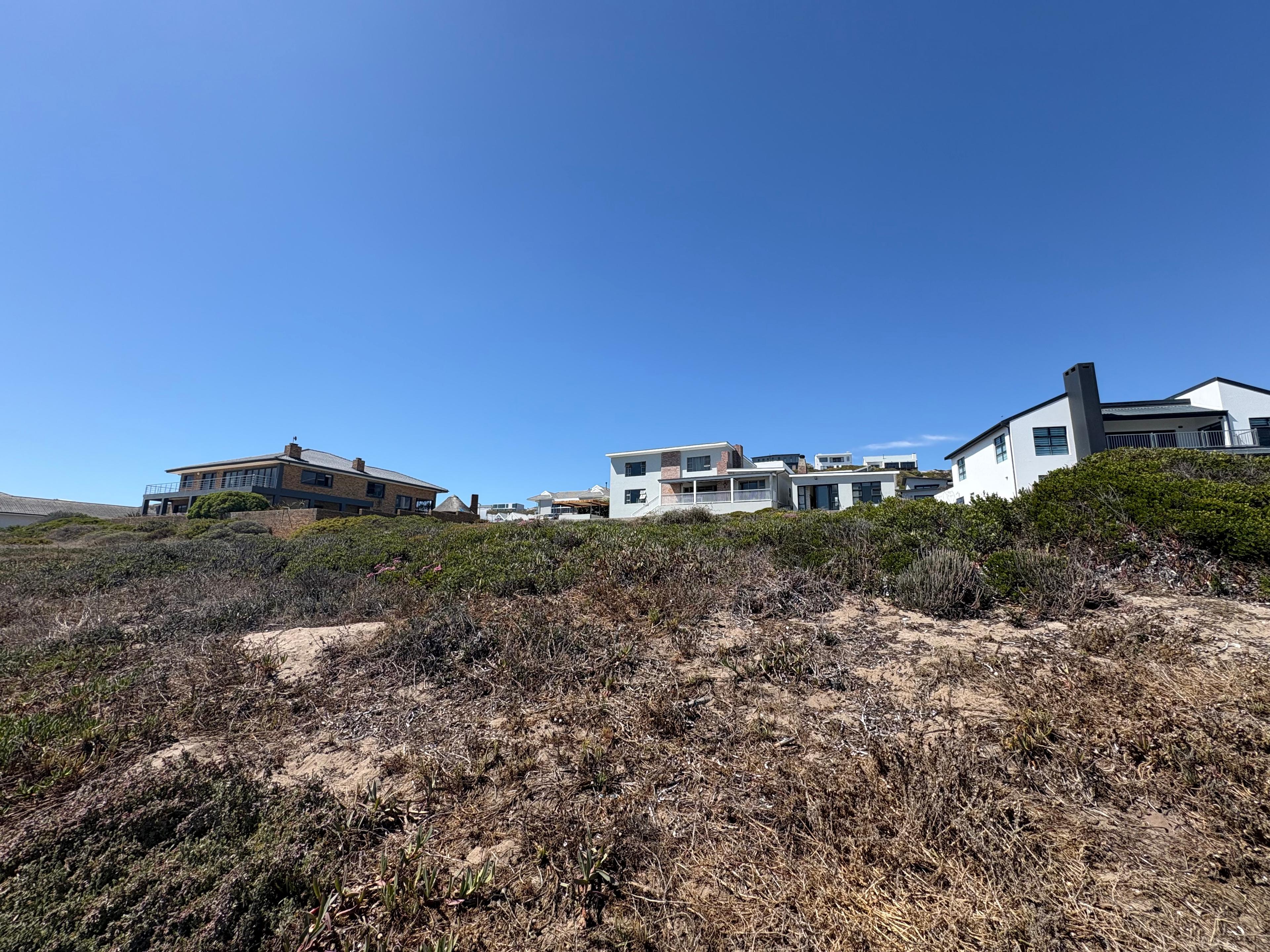 Image 2 of 6