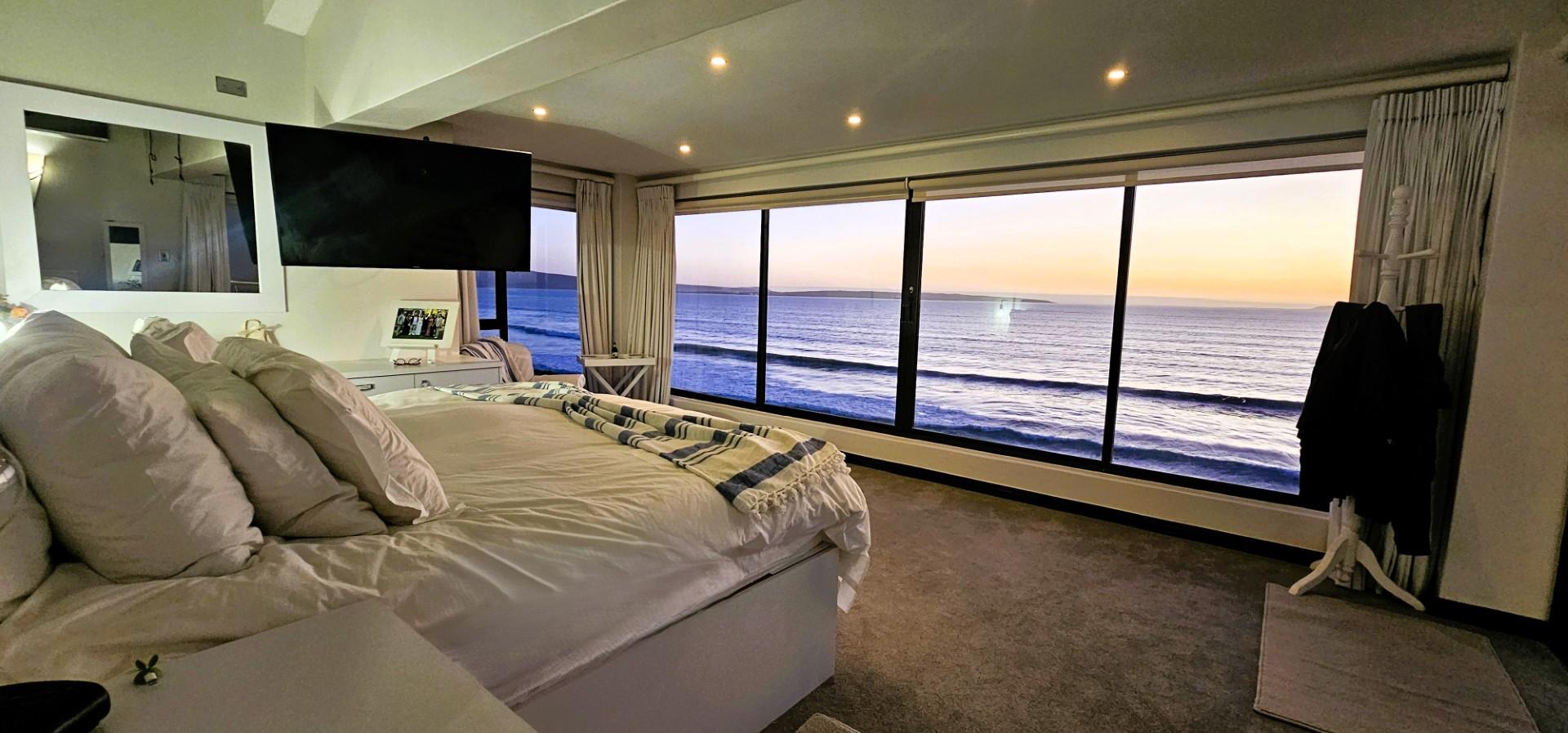 Image 5 of 6