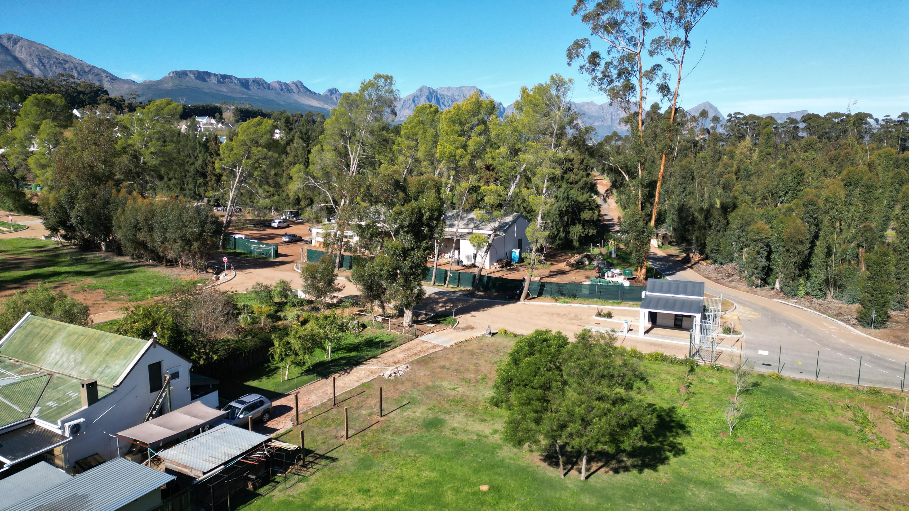 Image 5 of 6