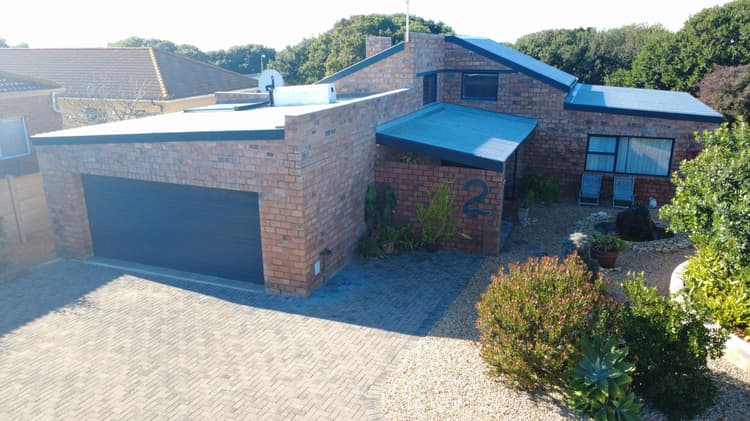 Main property image