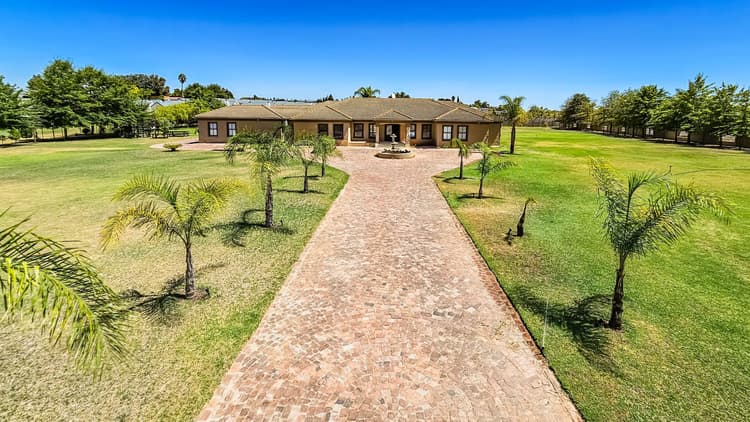 Main property image