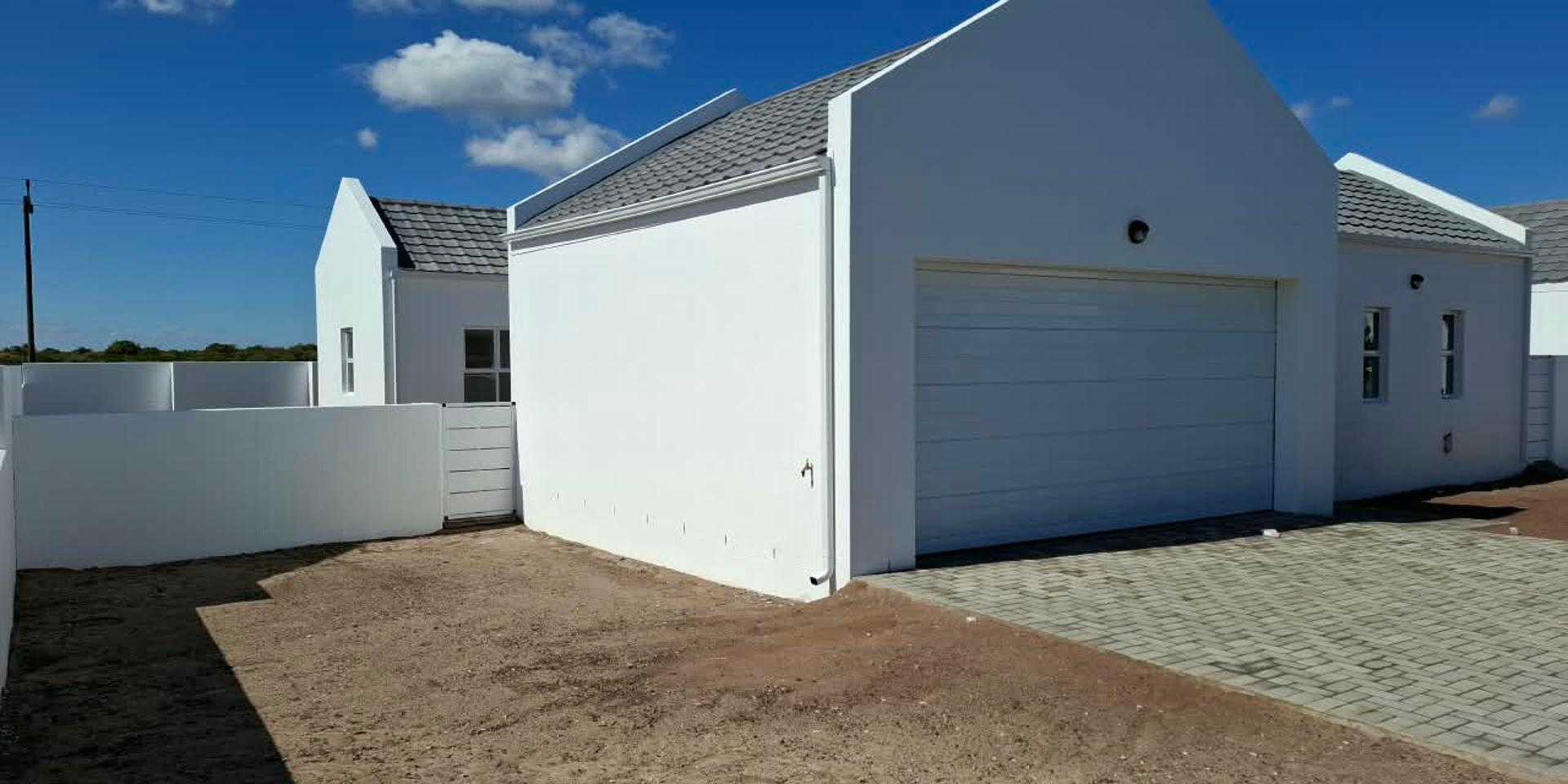 Image 2 of 6