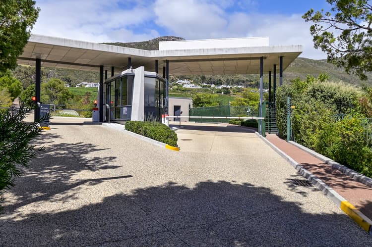 Main property image