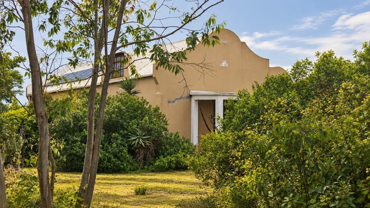 Main property image