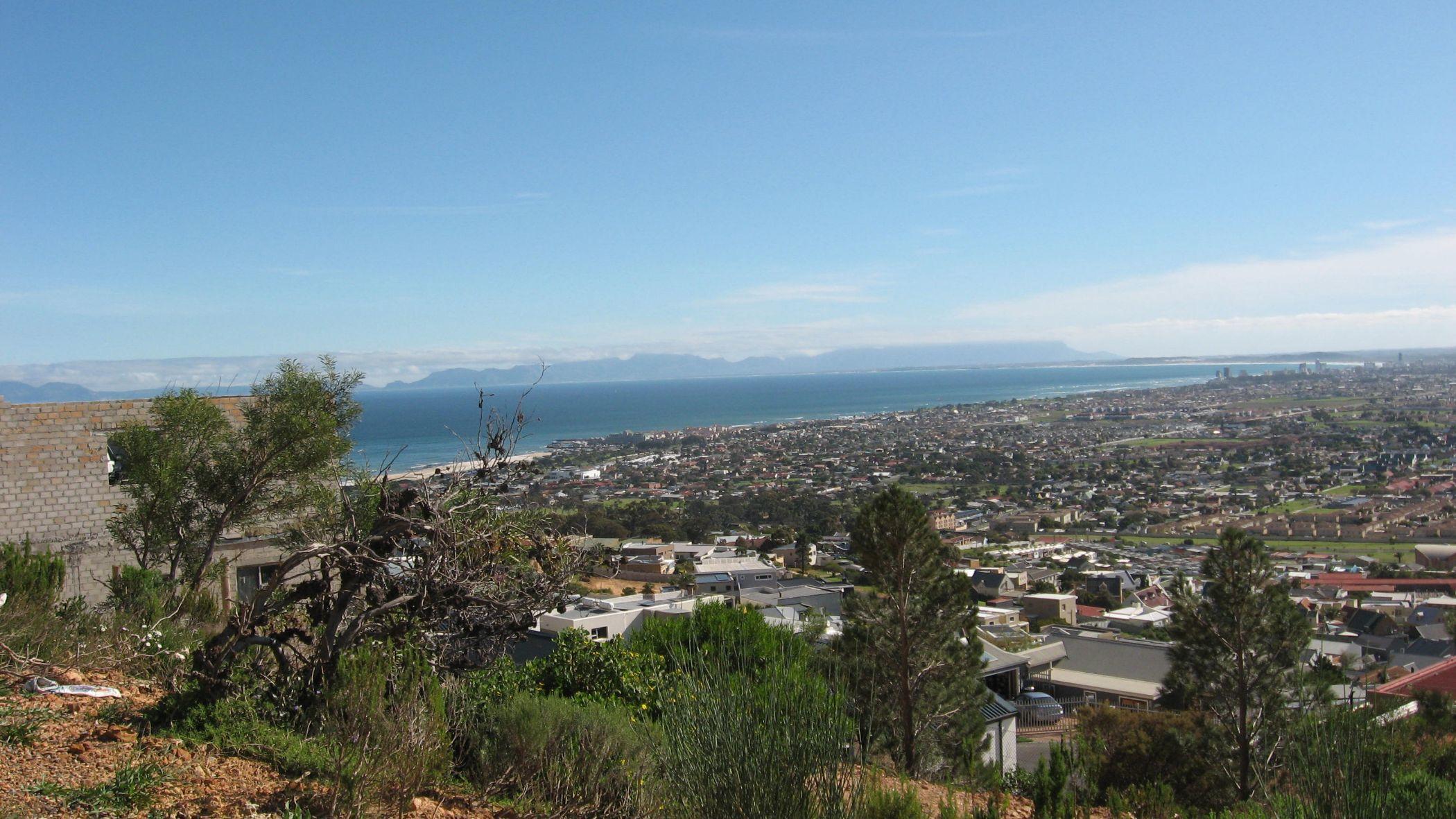 Image 3 of 6