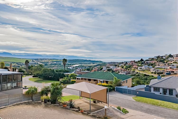 Main property image