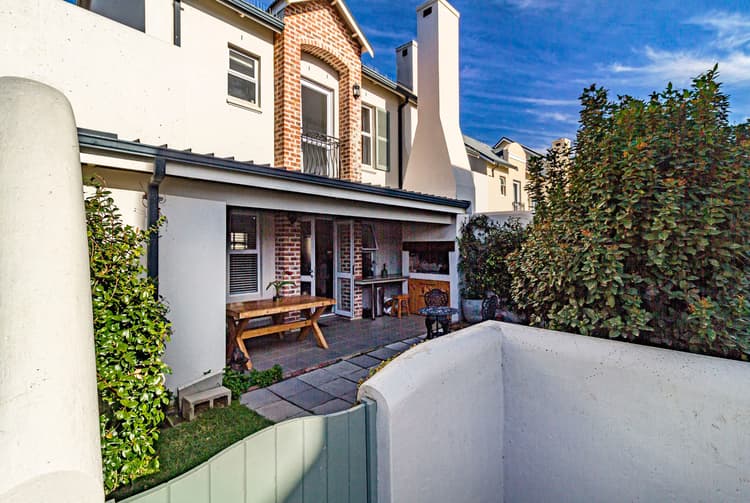 Main property image