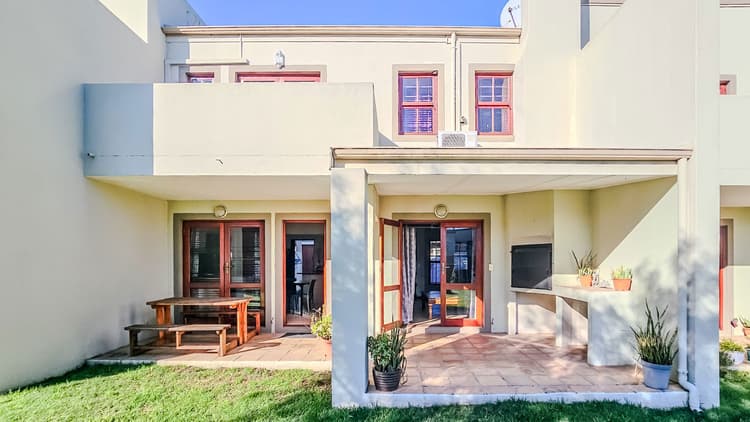 Main property image