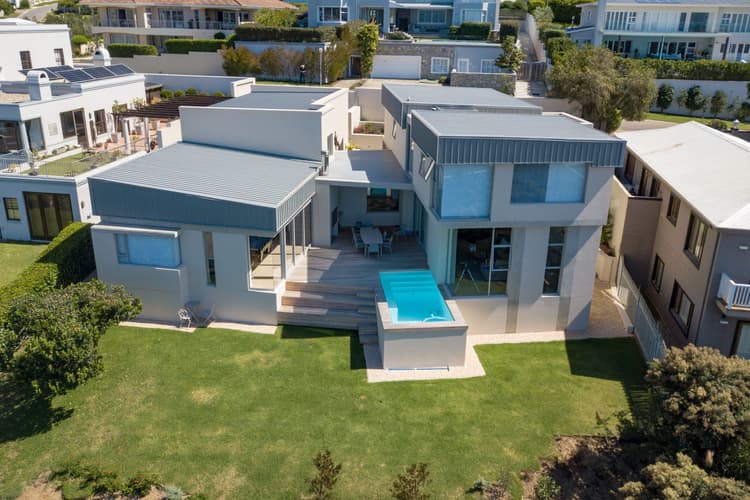 Main property image