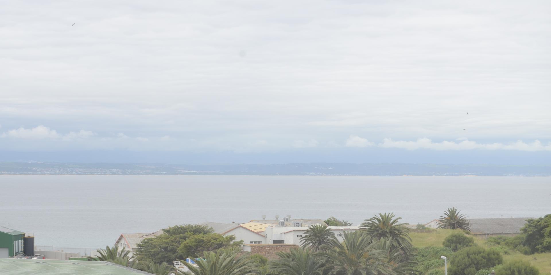 Image 5 of 6