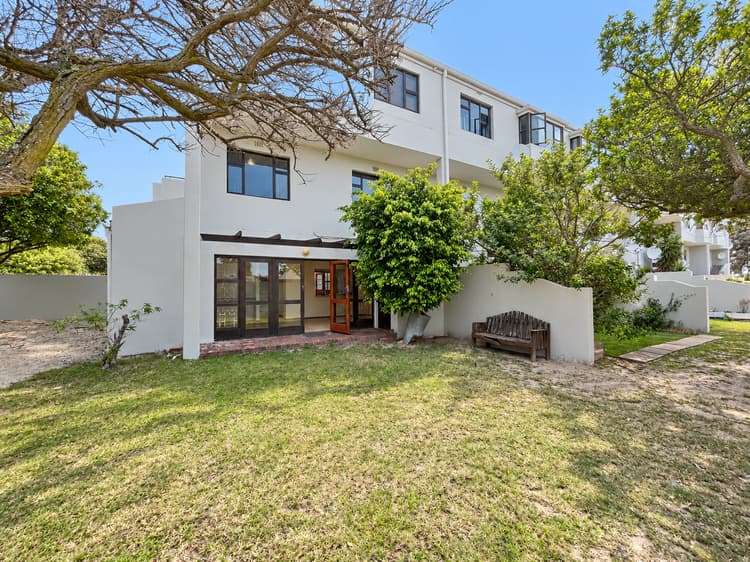 Main property image