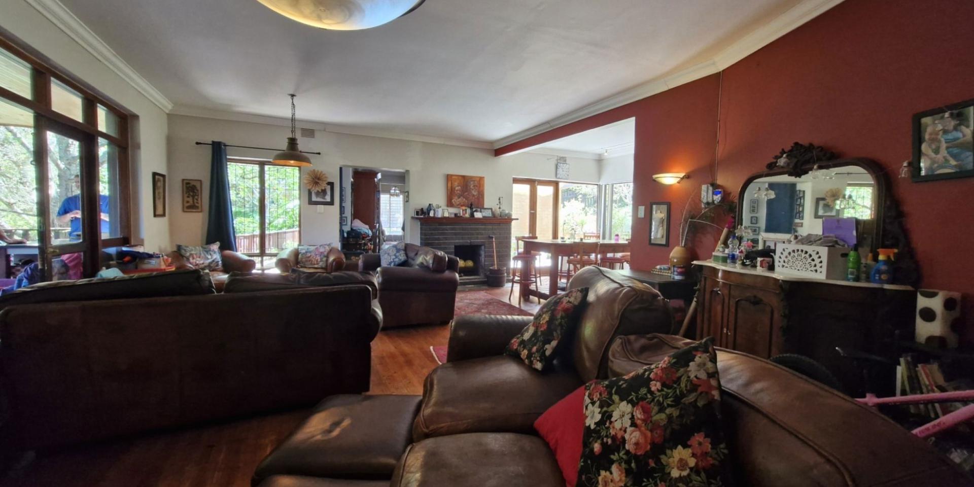 Image 5 of 6