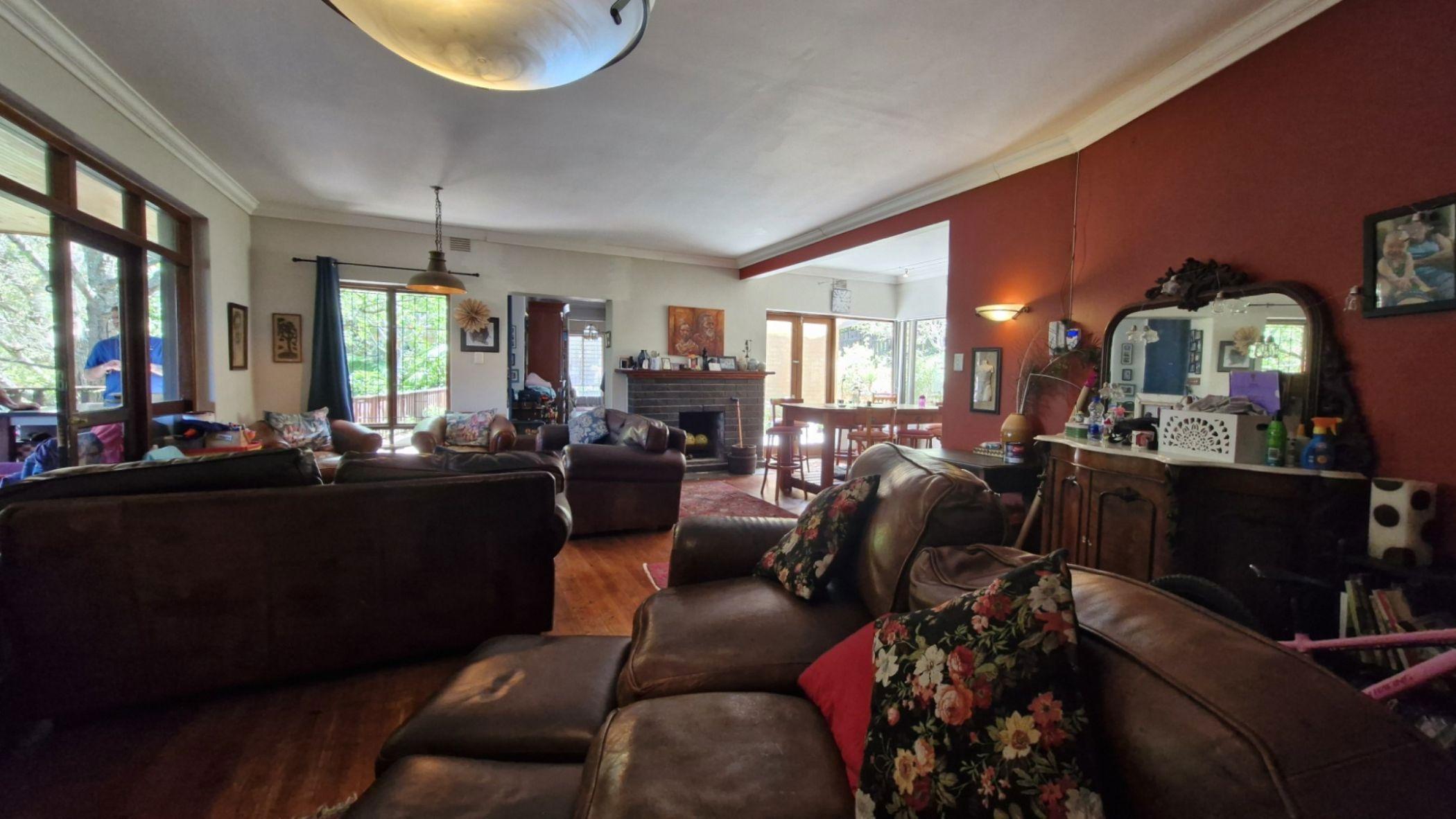 Image 5 of 6
