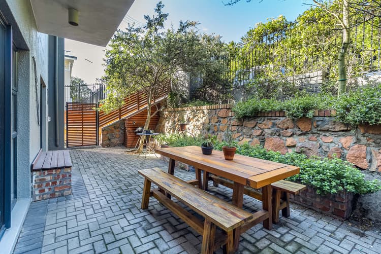 Main property image