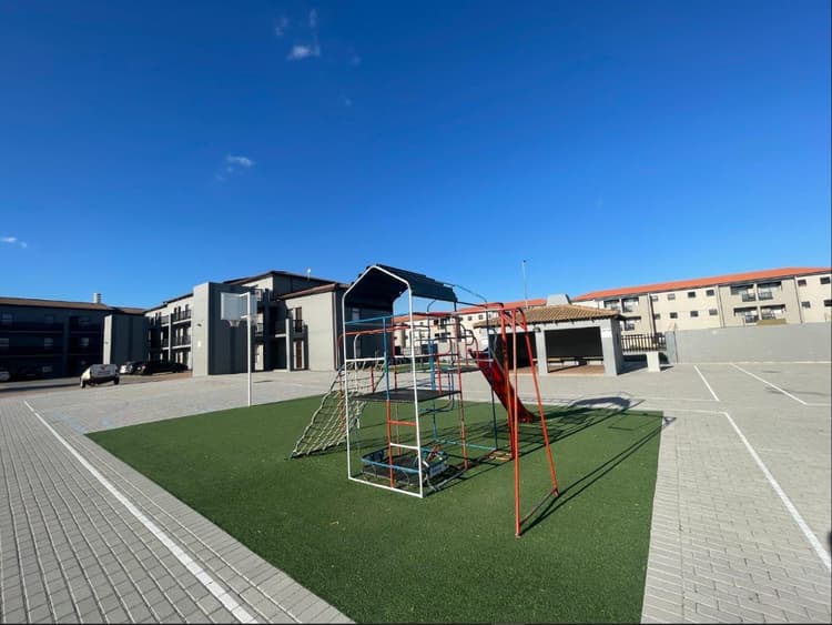 Main property image