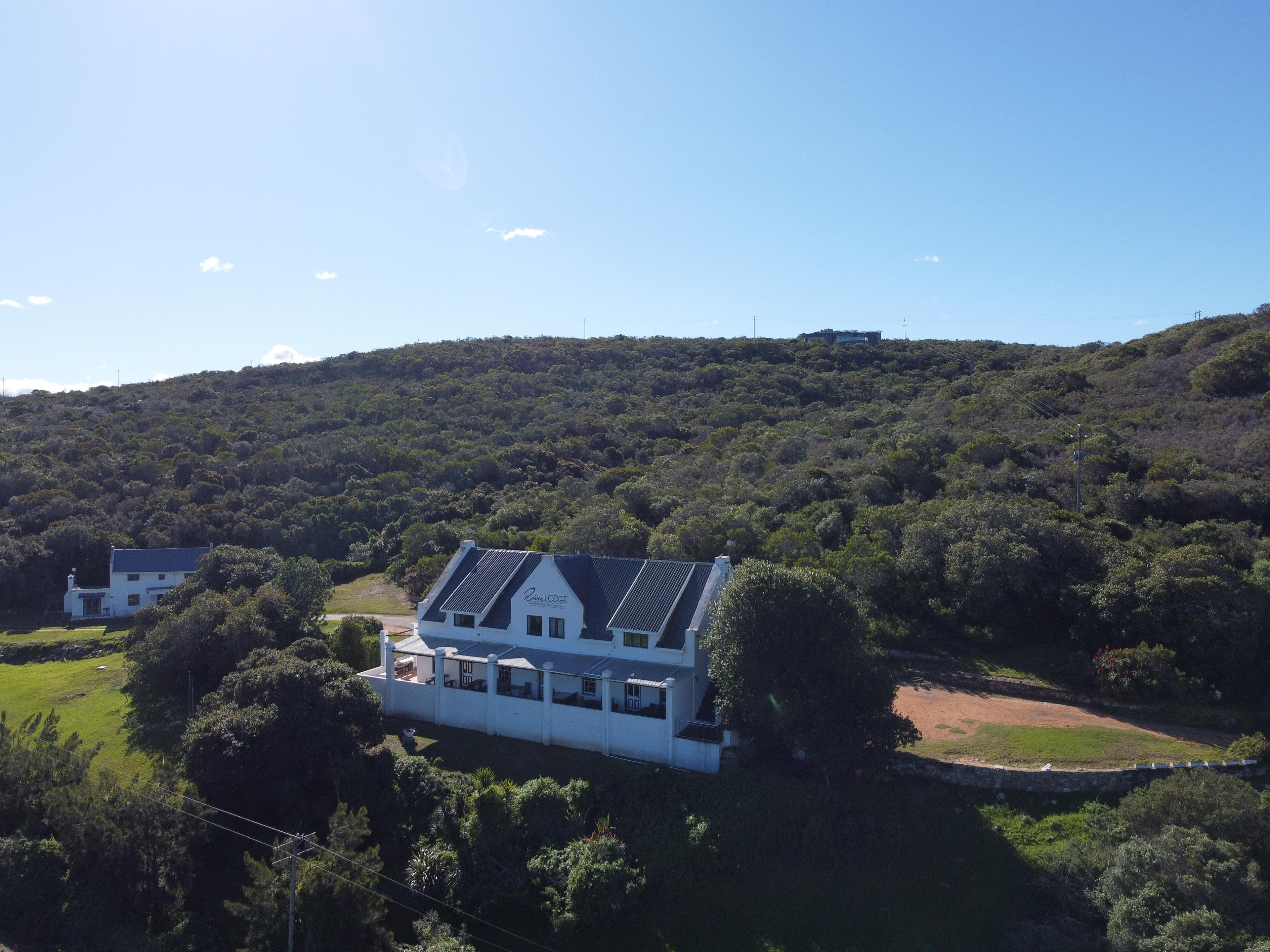 Image 4 of 6